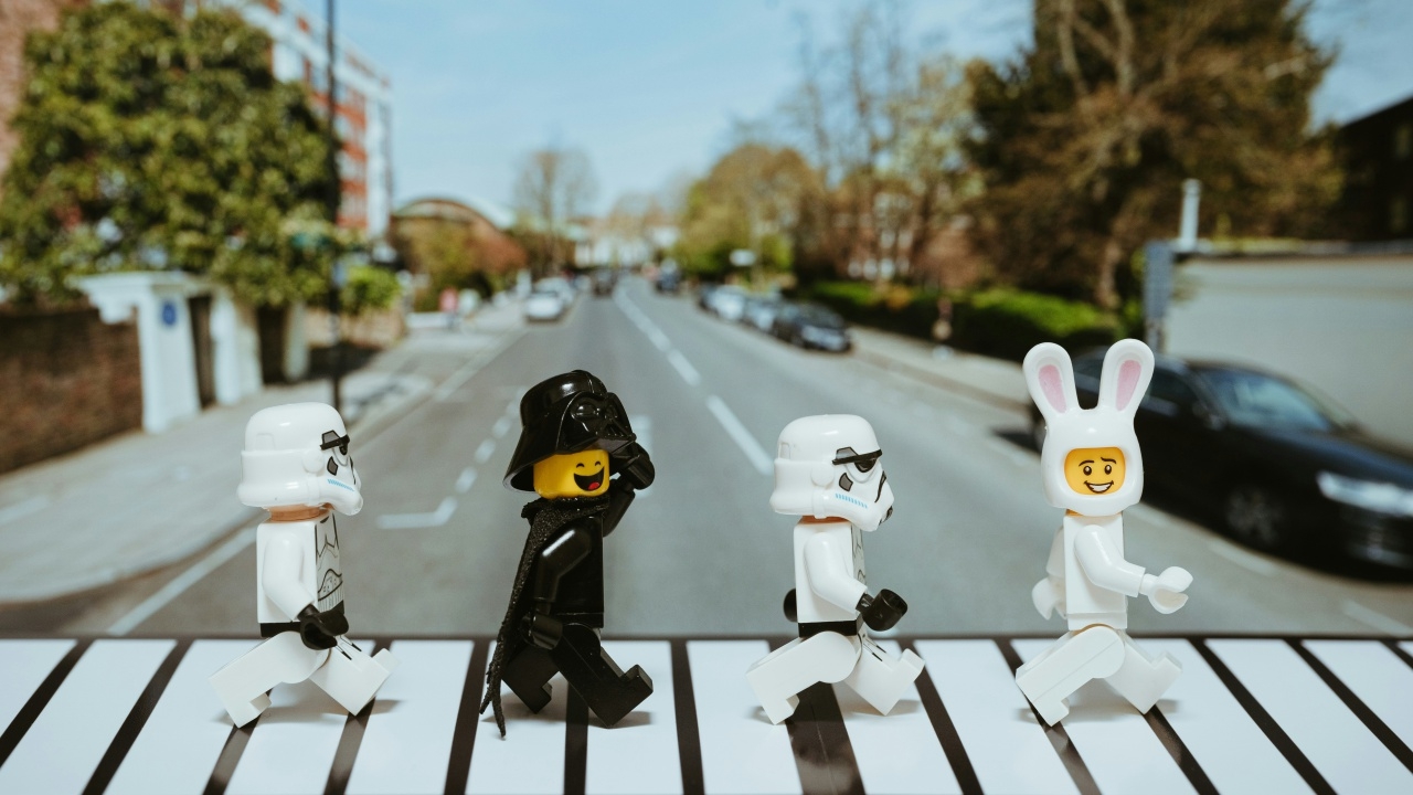 Deloitte ให้พนักงานเบิกเงินพิเศษ 1,000 ดอลลาร์สหรัฐ ซื้อ Lego เพื่อสุขภาวะที่ดี