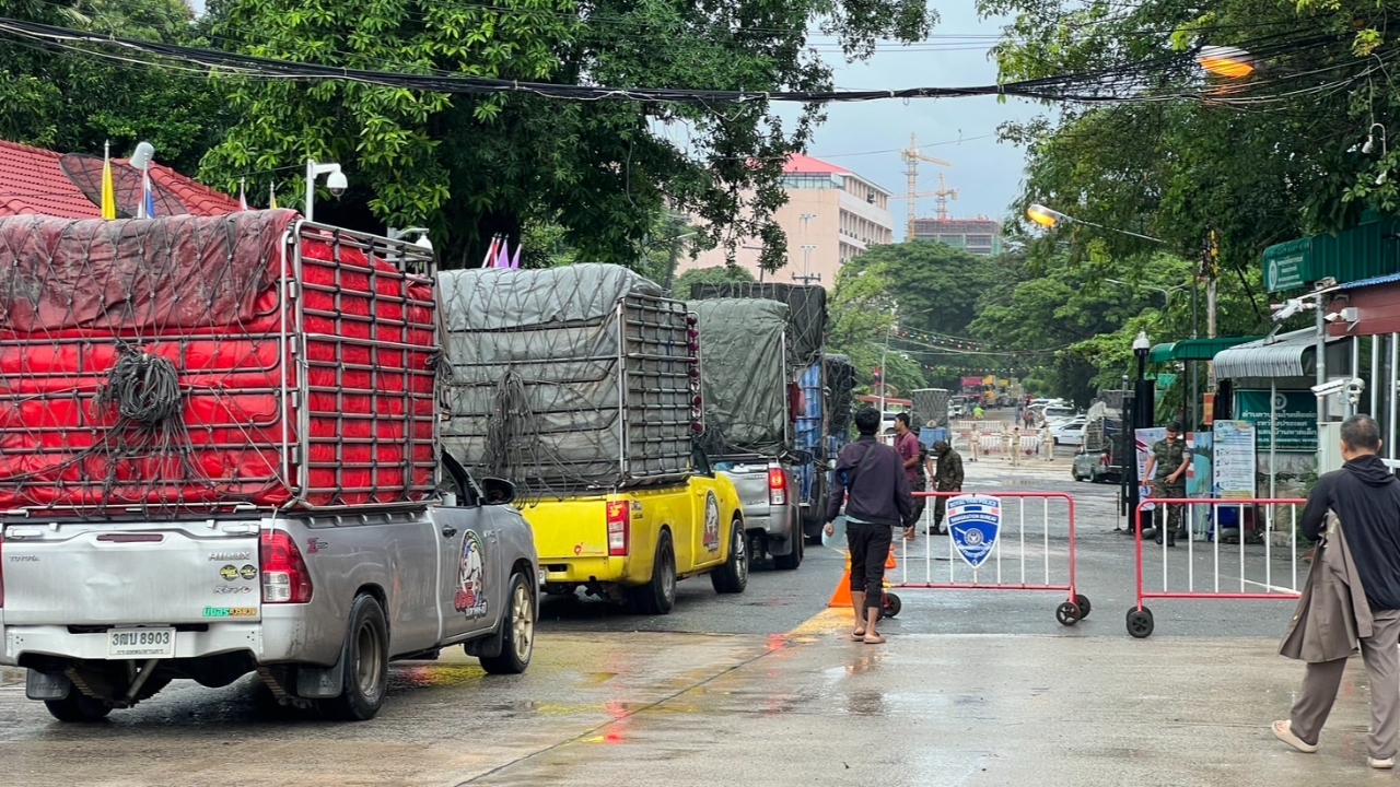 ชายแดนตราดวุ่น กัมพูชาไม่แจ้งล่วงหน้า ห้ามนำเข้าสินค้าทางการเกษตร - ทุเรียน