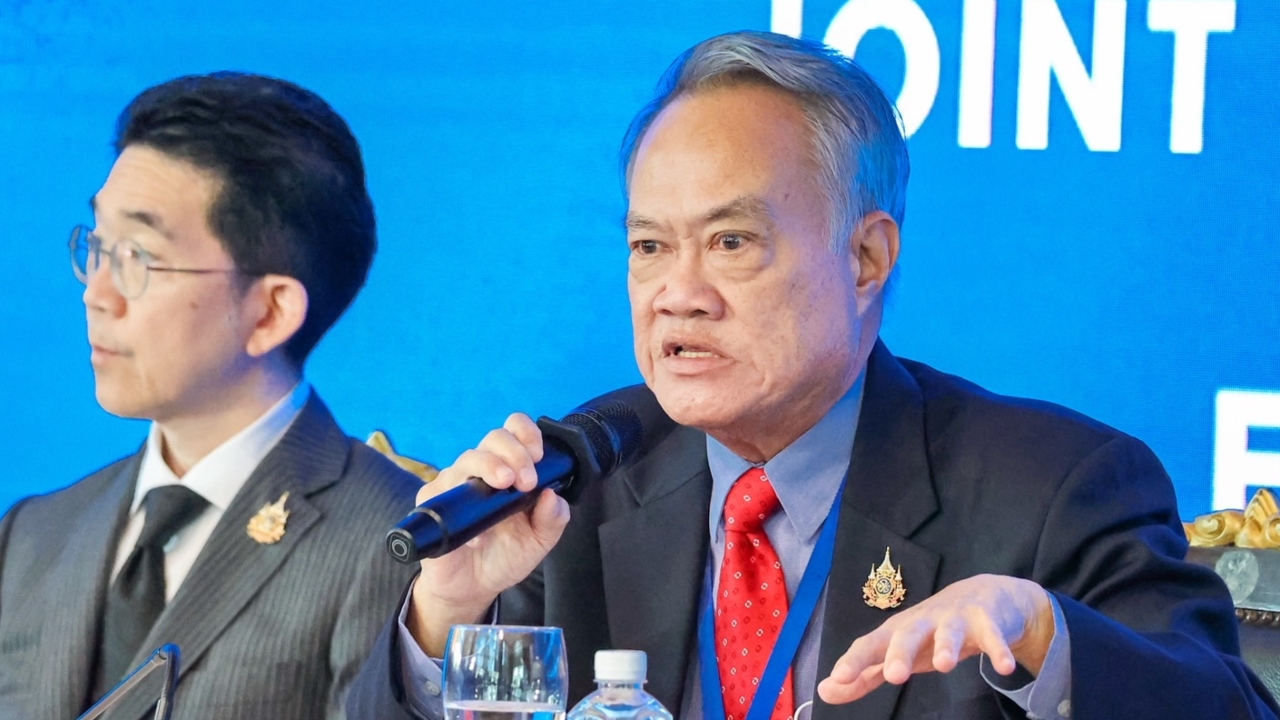 “ประศาสน์” ปัดเห็นชอบแผนที่ 1:200,000 ชี้ประชุม JBC ราบรื่น ปกติอัดกันหนักกว่านี้