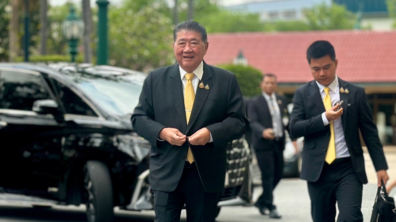 “ภูมิธรรม” เผยยกเลิกประชุม สมช. บ่ายนี้ หลังจ่อถกกัมพูชาหยุดซื้อเน็ต-ไฟฟ้าไทย