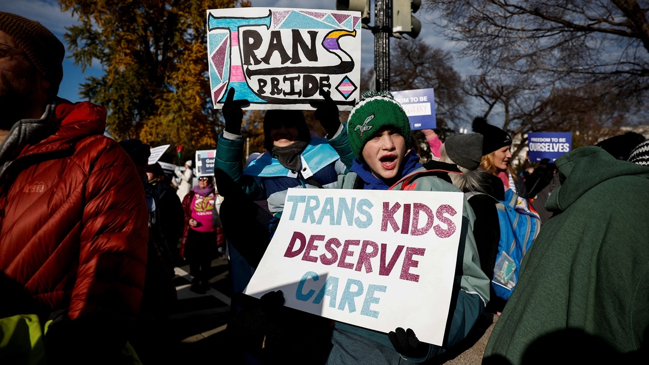 ศาลสูงสุดสหรัฐฯ ไม่ห้ามรัฐเทนเนสซีแบนผู้เยาว์รับการดูแลเพื่อเปลี่ยนเพศ