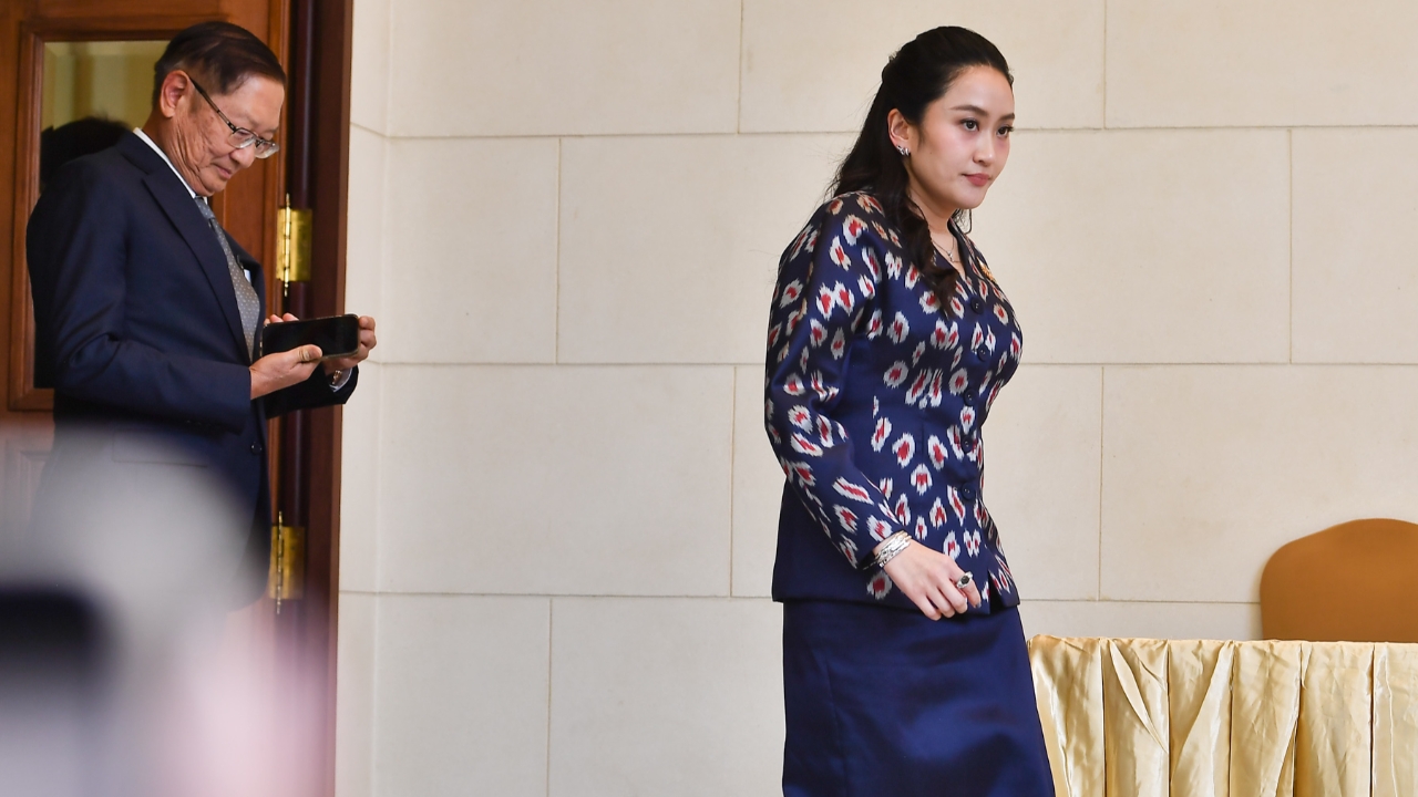 “แพทองธาร” พยักหน้ารับปม “อนุทิน” จะเป็นฝ่ายค้าน ไม่ตอบกระทบเสถียรภาพรัฐบาล