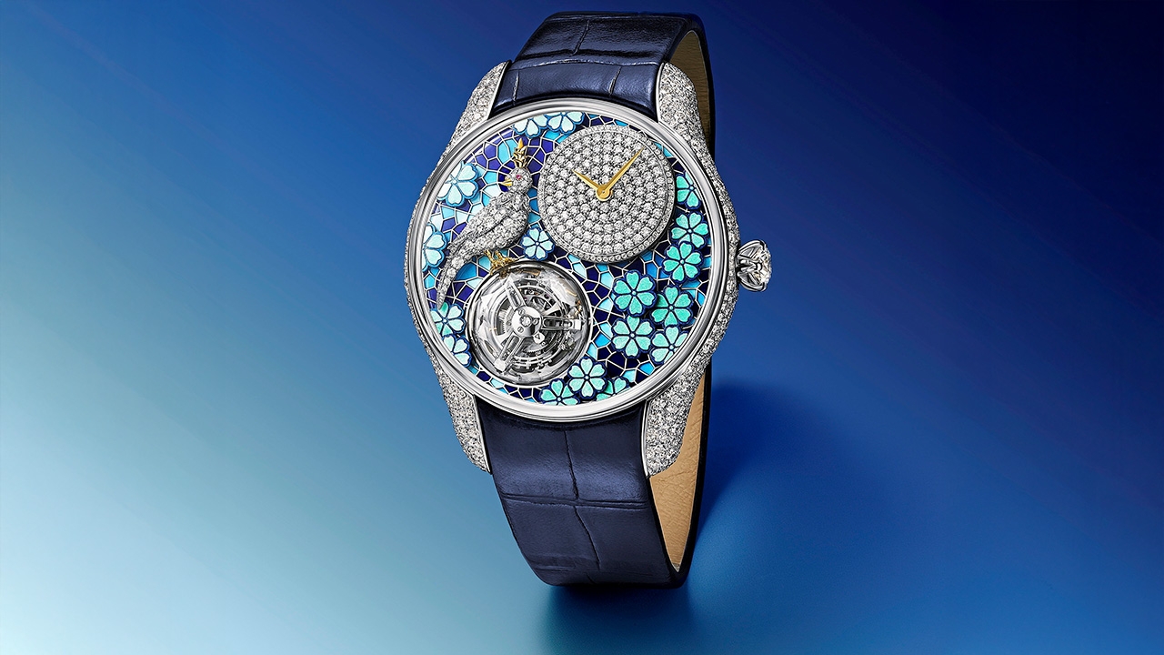 Tiffany & Co.โชว์นาฬิกานกทองคำ 18 กะรัต