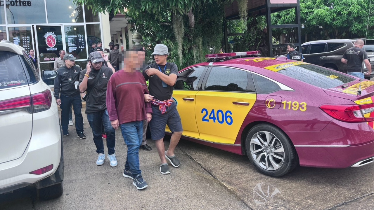 อดีตทหารเรือมอบตัว ยิงผัวเจ็บเมียดับ เชื่อหนีไม่รอด กบดานป่ากล้วย 2 วัน 