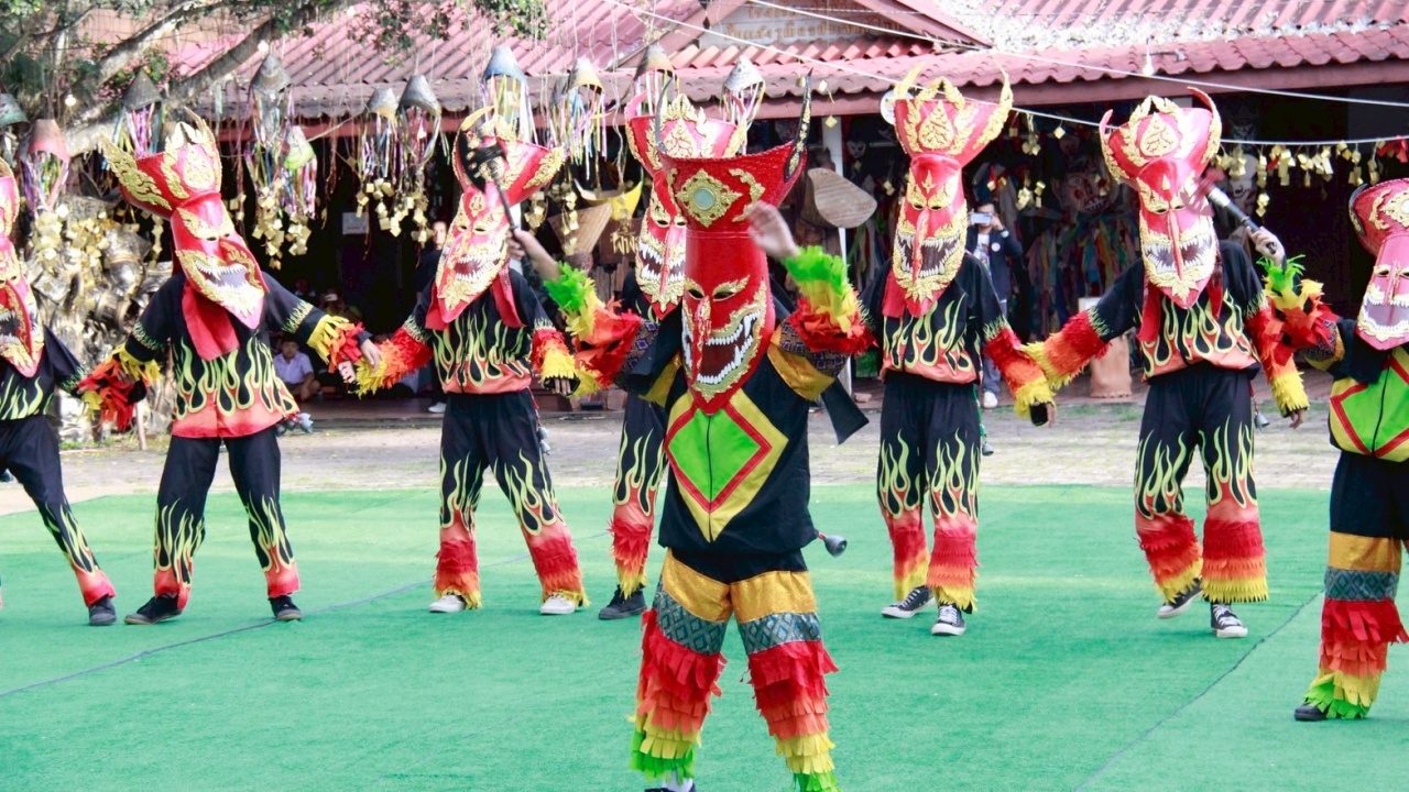 28 - 30 มิ.ย. นี้ ห้ามพลาด งานประเพณีบุญหลวงและการละเล่น "ผีตาโขน" ปี 2568