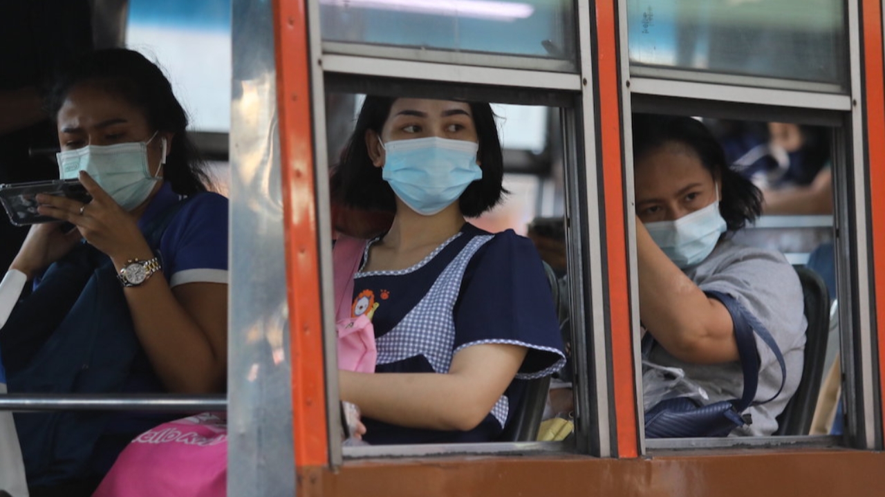 ครม.ไฟเขียวขสมก.เช่ารถเมล์อีวี 1.5 หมื่นล้าน โละทิ้งโครงการเมล์ NGV 