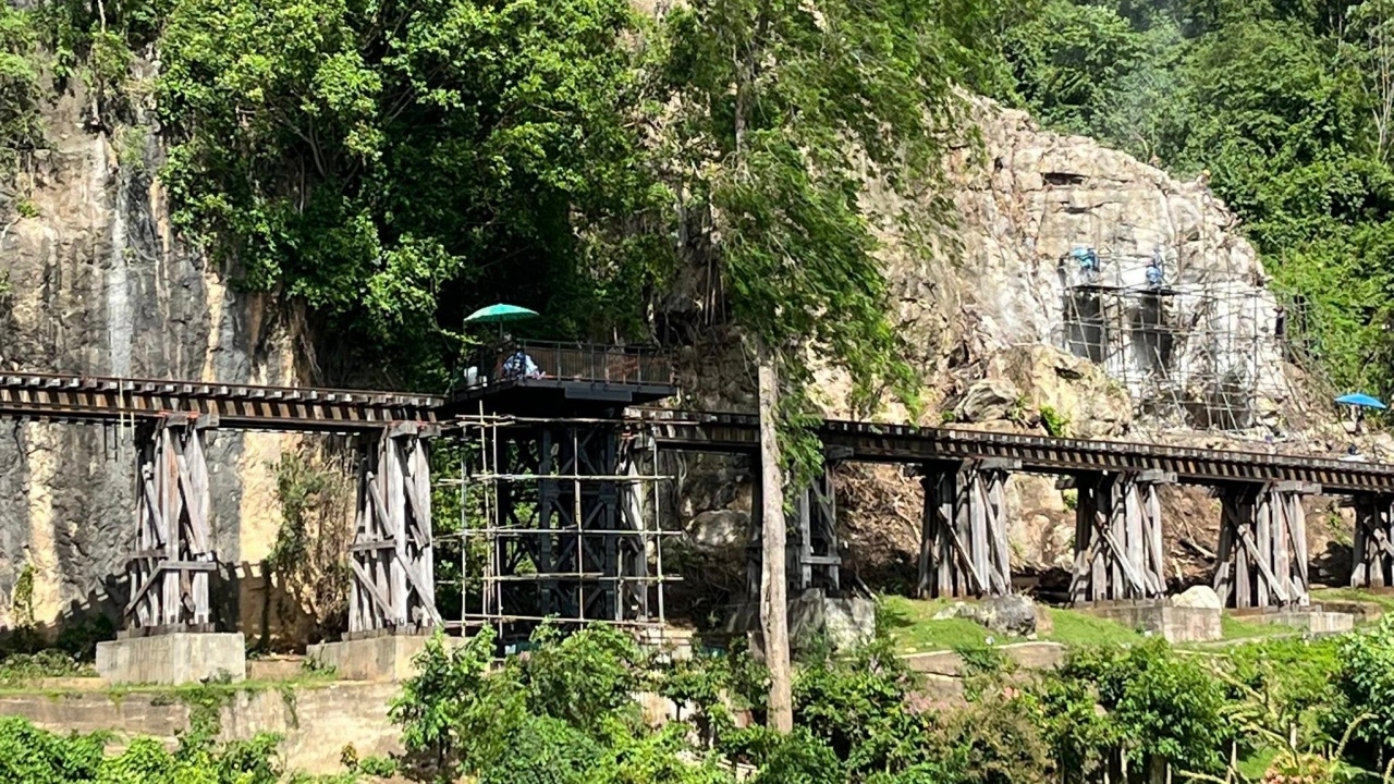 รฟท. แจงติดตั้งโครงเหล็ก บริเวณสะพานถ้ำกระแซ ทำ "พื้นที่หลบรถ"