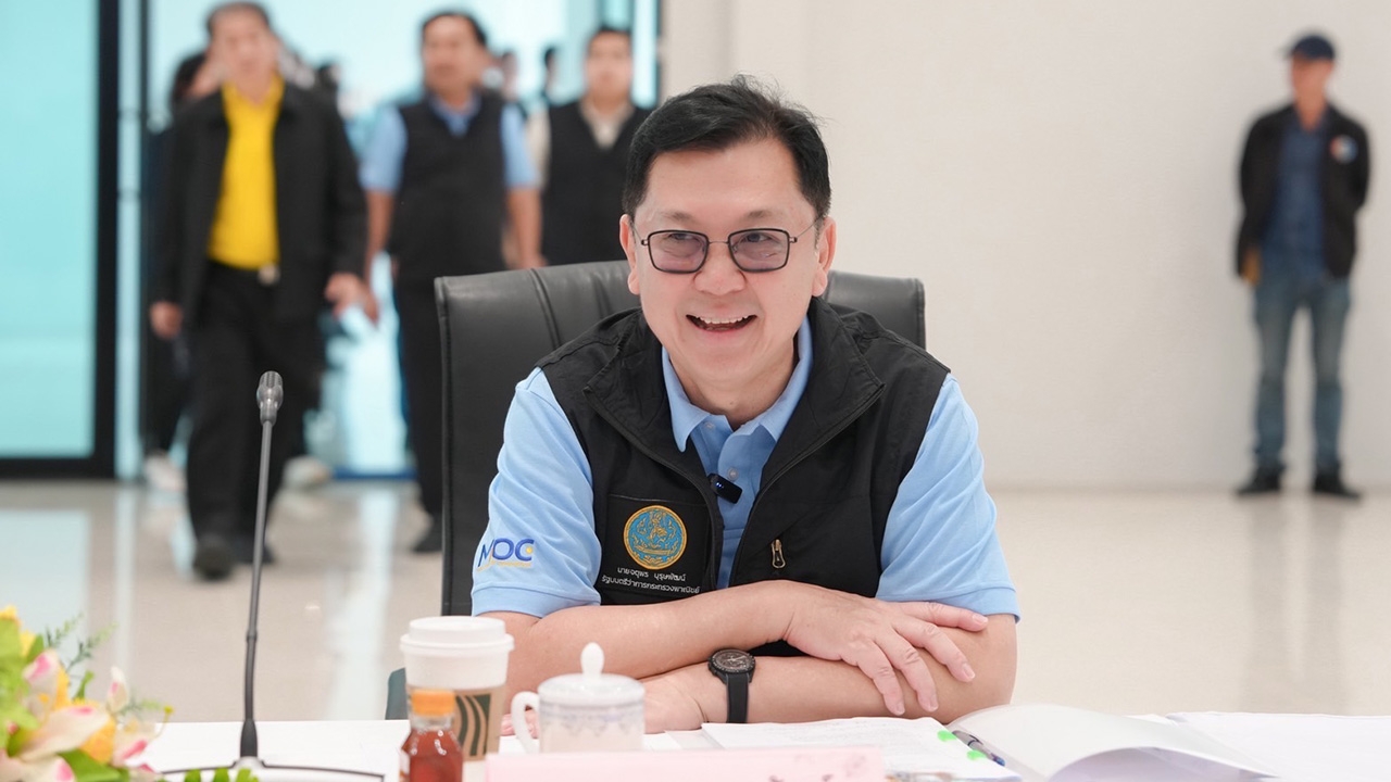 จตุพร ควง สุชาติ นำพาณิชย์ลงพื้นที่จันทบุรี ผนึกกำลังทุกภาคส่วน เร่งแก้ปัญหาลำไย-ค้าชายแดน-แรงงาน