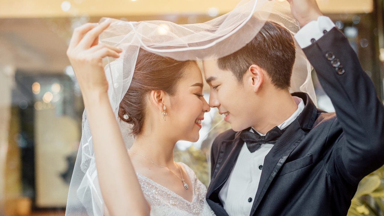 ฤกษ์แต่งงานตุลาคม 2568 เช็กฤกษ์ดี ดิถีเรียงหมอน เริ่มต้นชีวิตคู่