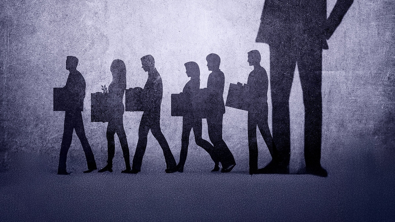 คลื่นเลิกจ้าง 2025 "ยังไม่ไล่ออก แต่ไม่จ้างพนักงานประจำเพิ่ม" องค์กรไทย 25% จ่อลดพนักงานหั่นต้นทุน