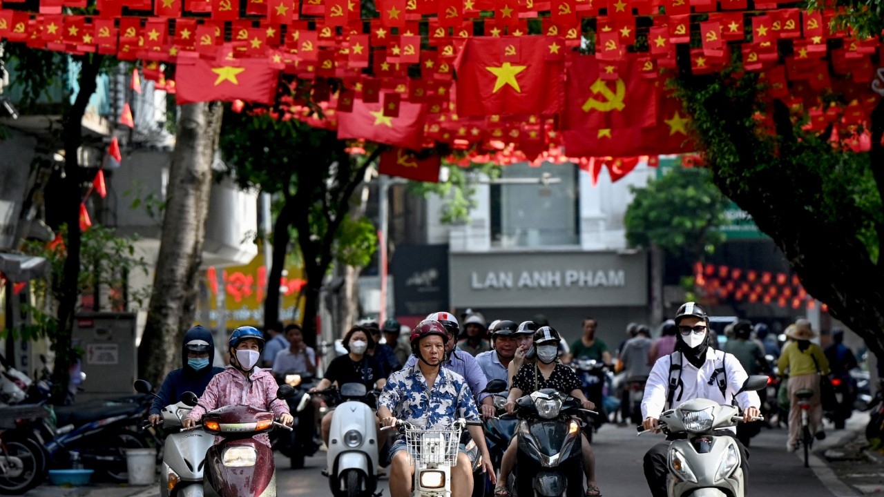 รัฐบาลเวียดนามแจกเงินขวัญถุง 100,000 ด่ง ให้ประชาชนทุกคนเพื่อเฉลิมฉลองวันชาติ 2 ก.ย.