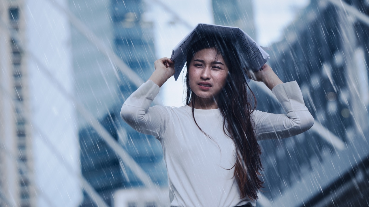 ประกาศฉบับ 5 พายุดีเปรสชันทวีกำลังเป็นโซนร้อน "หนองฟ้า" แล้ว เช็กพื้นที่ฝนถล่ม