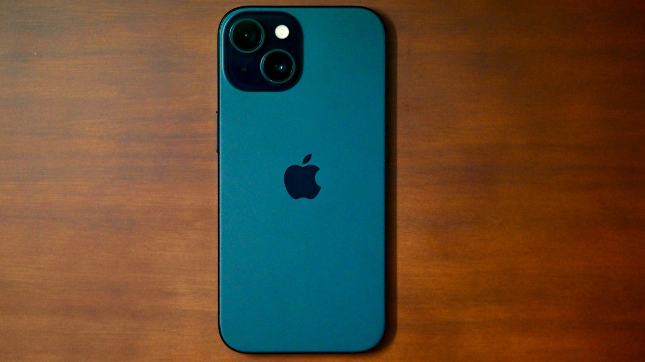 นับถอยหลังสู่ iPhone 17 ผลสำรวจ Thairath Poll คนไทยสนใจรุ่นไหนมากที่สุด