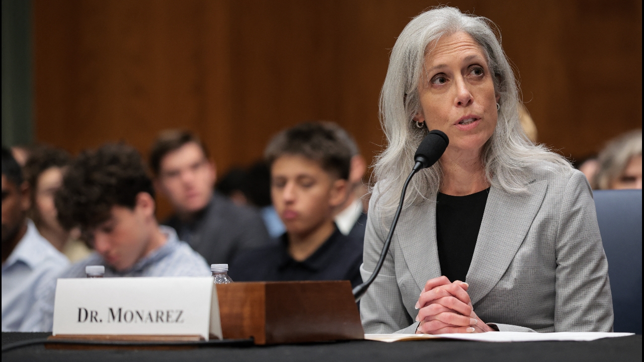 ทำเนียบขาวสั่งปลดผู้อำนวยการ CDC เซ่นปมขัดแย้งด้านสาธารณสุข