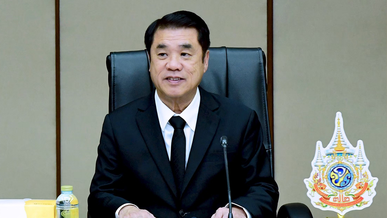 "สุริยะ" สั่ง ทล.-ทช. รับมือ "พายุคาจิกิ" เฝ้าระวังน้ำท่วม-ช่วยเหลือประชาชนตลอด 24 ชม.