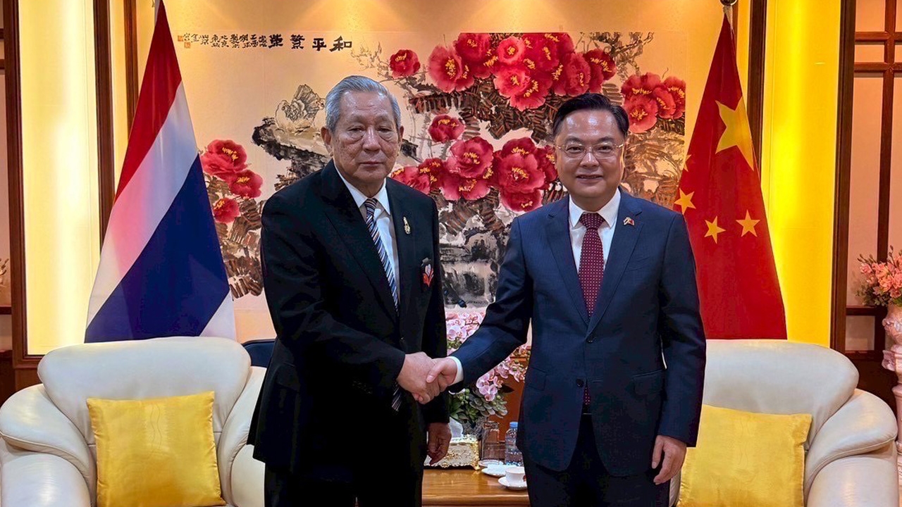 เอกอัครราชทูตจาง เจี้ยนเว่ย พบกับพินิจ จารุสมบัติ ประธานสภาวัฒนธรรมไทย-จีน และส่งเสริมความสัมพันธ์