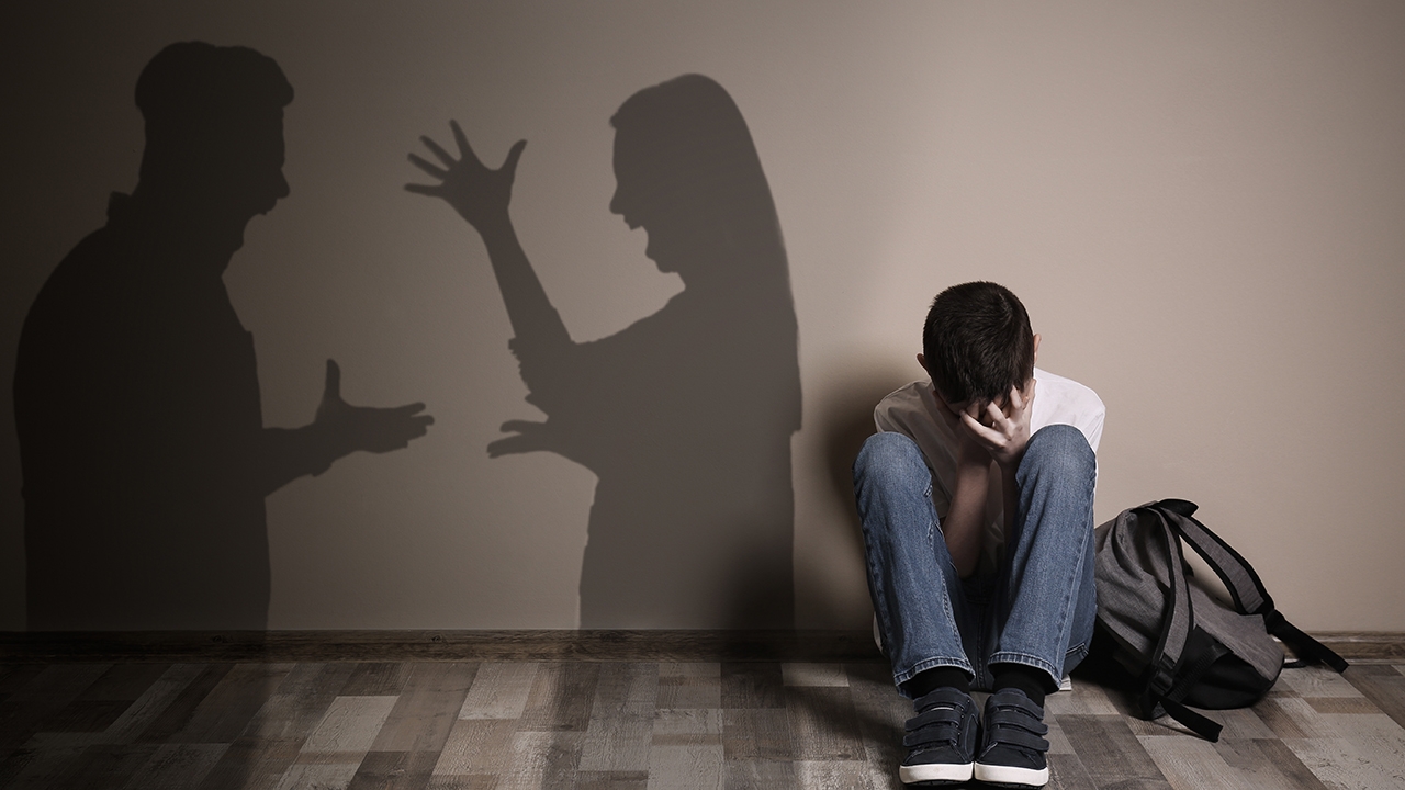 ถอดปมนักเรียนทำร้ายครู ต้นตอพ่อแม่รังแกฉัน