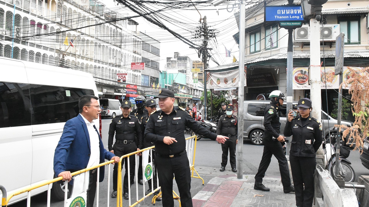 ระดมสางปัญหาจอดรถศาลหลักเมือง แนะแจ้งความผู้ค้า เรี่ยไร-กรรโชกทรัพย์