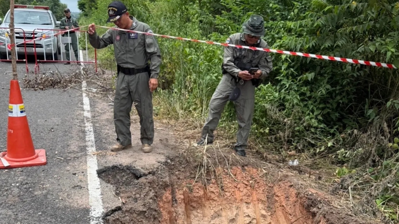 สื่อกัมพูชาหลอน ลงภาพ-เนื้อข่าวมั่ว อ้างผู้นำกองทัพไทยเตรียมประชุมวางแผนป้ายสีกัมพูชาวางทุ่นระเบิด