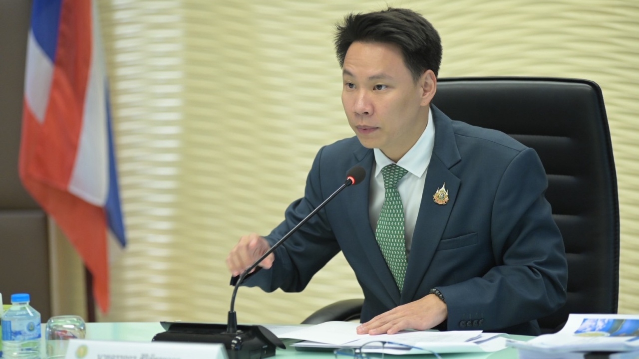 “รมว.อรรถกร” เผย นบข.เคาะแจกเงินช่วยข้าวนาปี-นาปรัง ไร่ละ 1,000 บาท สูงสุด 10 ไร่