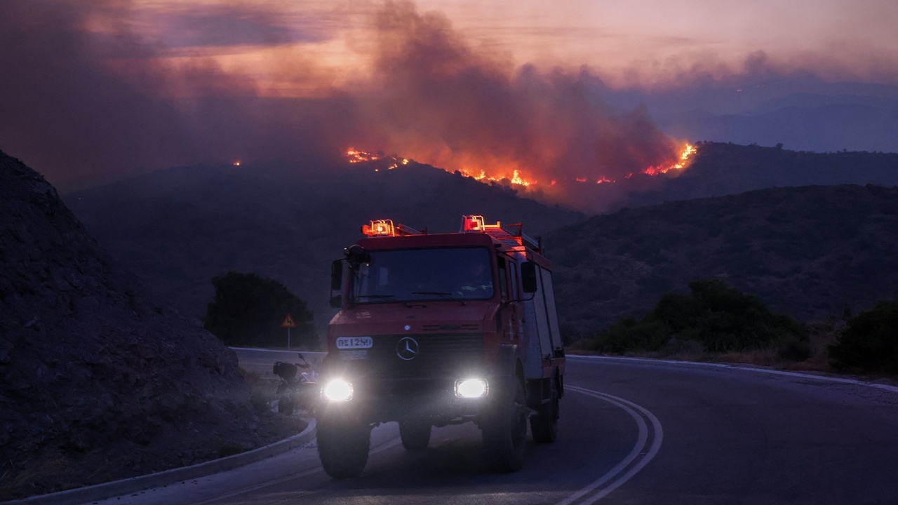 ยุโรปใต้อ่วม คลื่นความร้อนถล่ม ไฟป่าลุกลามหลายสิบจุด