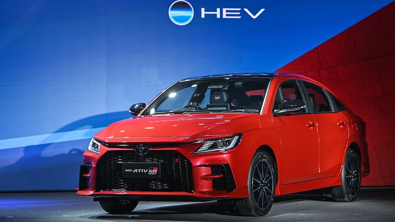 โตโยต้ารุกเข้มรถยนต์พลังงานใหม่ เปิดตัว “YARIS ATIV HEV ใหม่” ไฮบริด-รับจอง NEW bZ4X