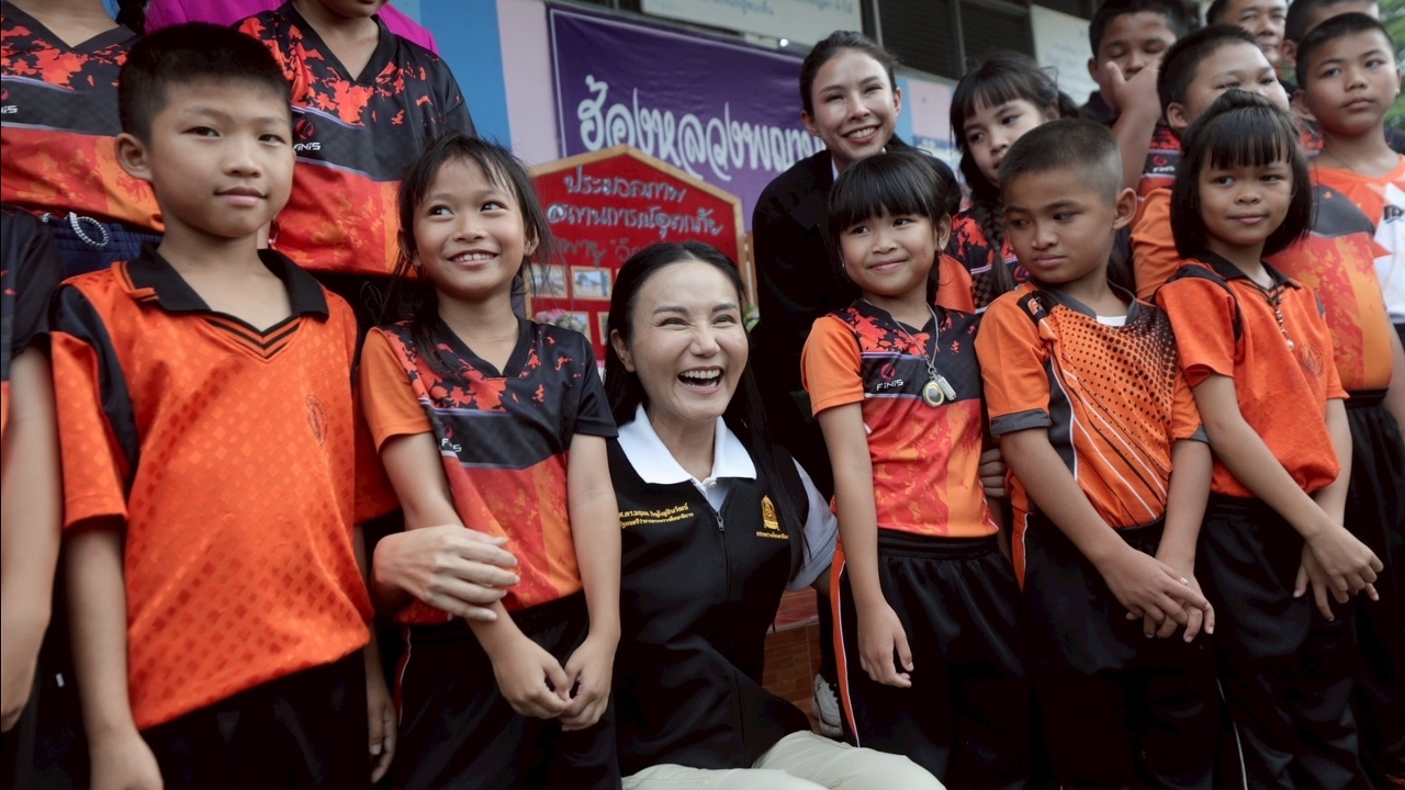 “นฤมล” ชื่นชมผอ.โรงเรียนไทยรัฐวิทยา 46 เสียสละเงินส่วนตัวดูแลค่าอาหารช่วงฟื้นฟูหลังน้ำท่วม