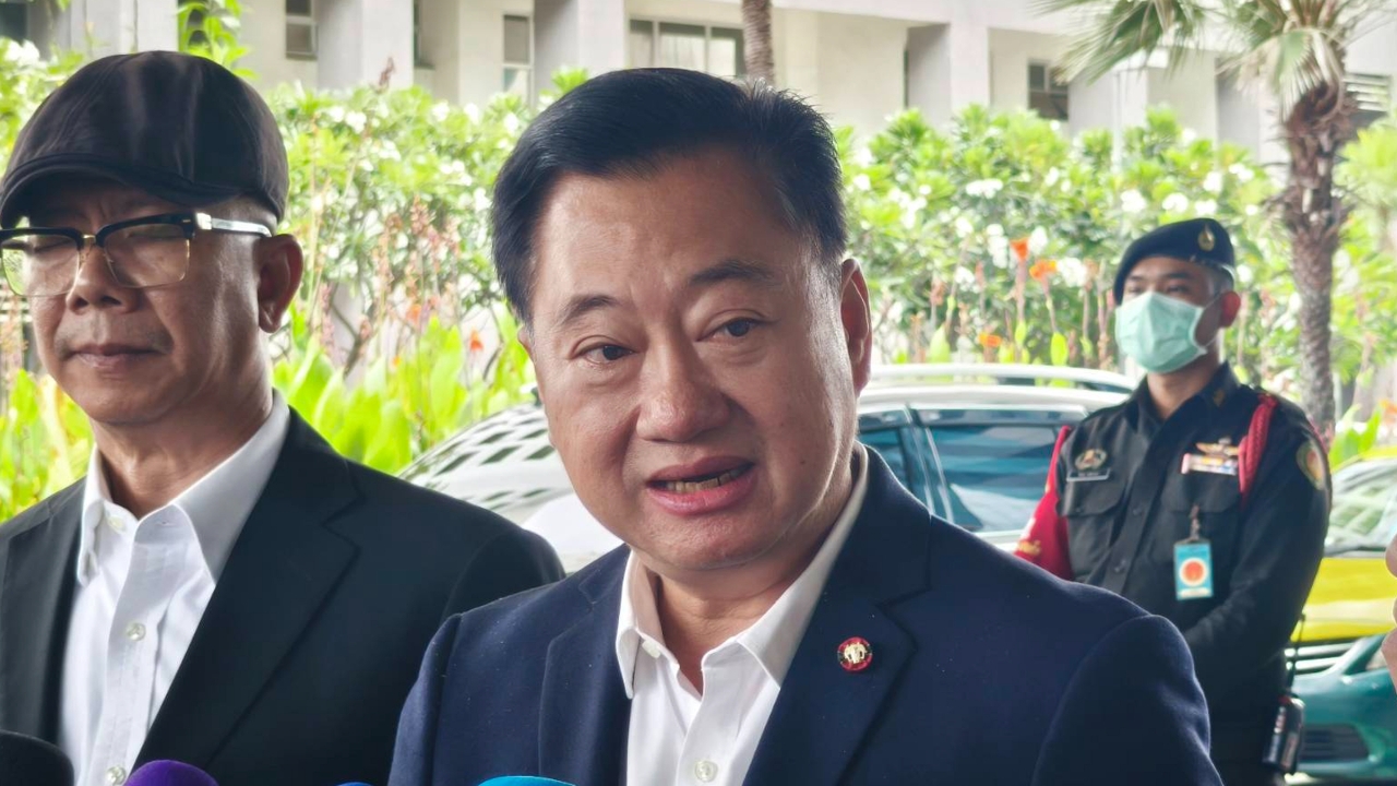 “สมชาย” ยื่นศาลรธน.ขอถ่ายทอดสดการไต่สวนนายกฯ เชื่อคนไทยทั้ง 65 ล้านคนต้องการฟังคำชี้แจง