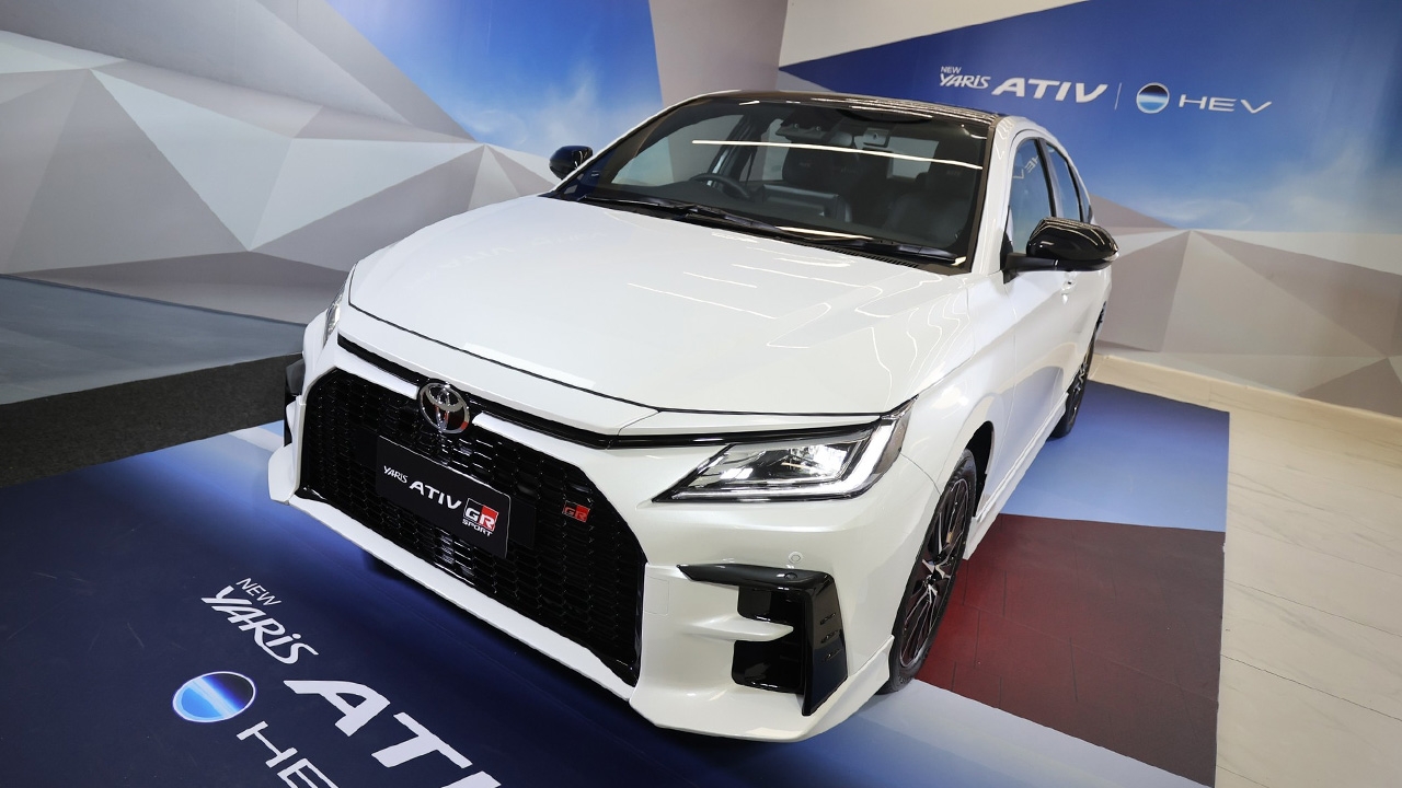 ราคา Yaris ATIV Hybrid 2025 หรือ TOYOTA NEW YARIS ATIV HEV 2025 เริ่ม 7 แสน