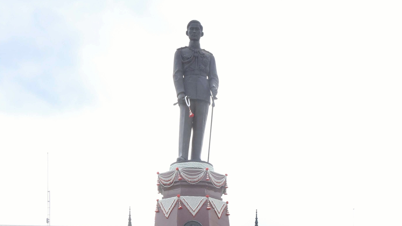 รัฐบาลเตรียมจัดกิจกรรมเฉลิมพระเกียรติ “รัชกาลที่ 8” วันพระบรมราชสมภพครบ 100 ปี