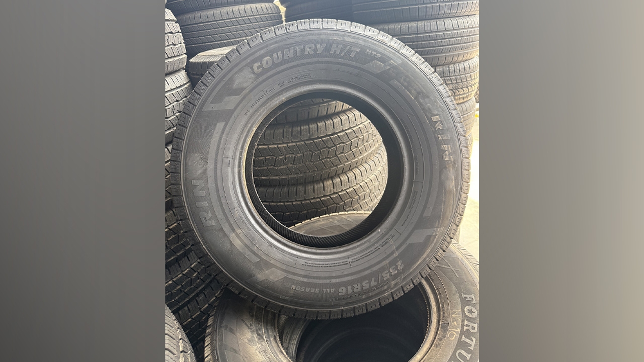 เตือนประชาชนเลือกซื้อยางรถให้ดู ECO sticker หลังพบยางตกเกรด ไม่ได้มาตรฐาน