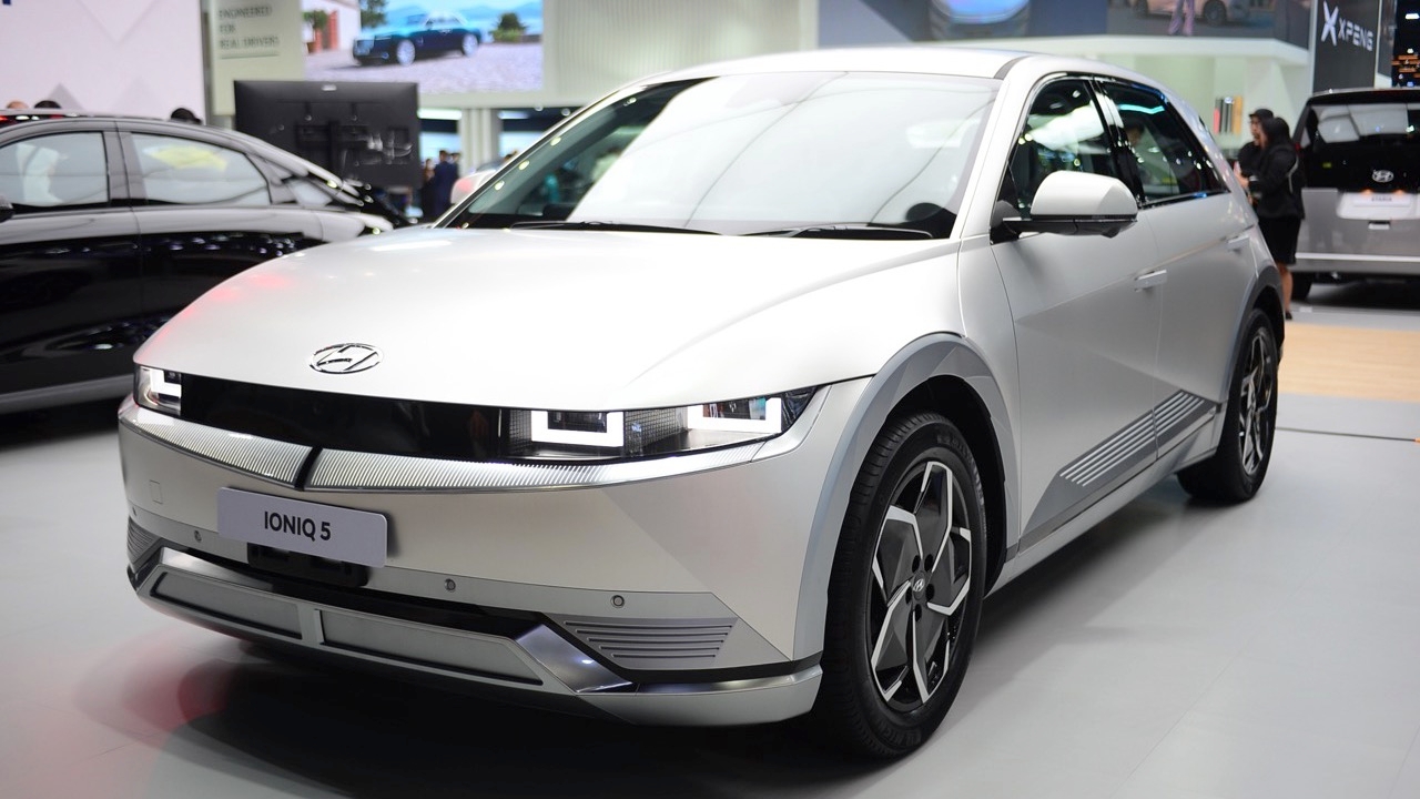 ลด 670,000 บาท ! HYUNDAI IONIQ 5 