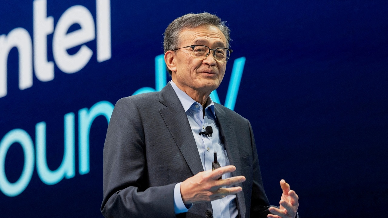 ทรัมป์จี้ซีอีโอ “อินเทล” ลาออก กล่าวหามีความสัมพันธ์กับจีน