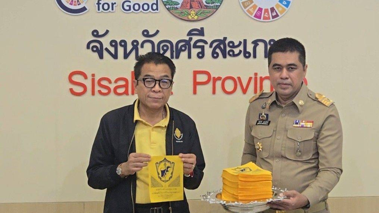 กกต. เช็กความพร้อมเลือกซ่อมศรีสะเกษ พร้อมมอบผ้ายันต์ทหารแนวหน้า