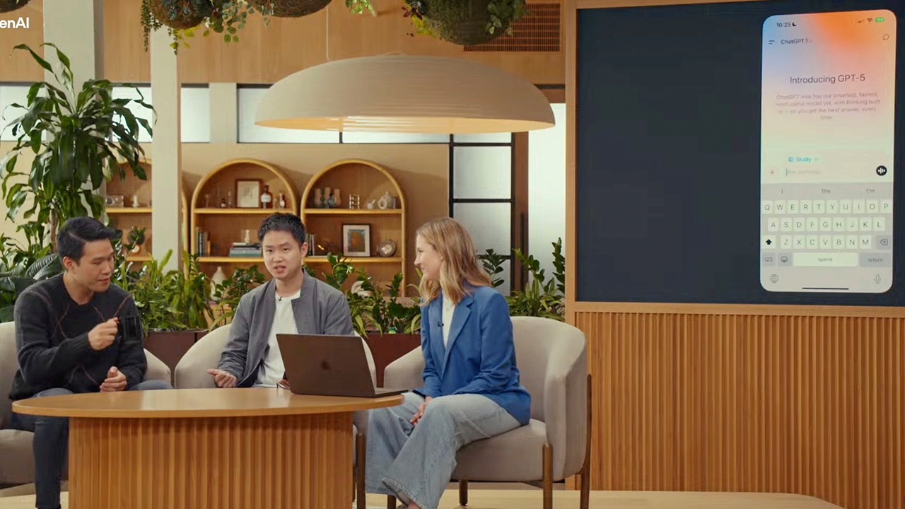 GPT-5 เขย่าโลก AI คนไทยต้องเร่งปรับตัว