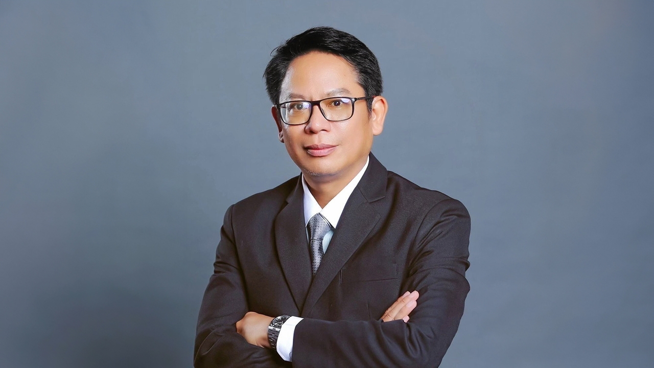 ฝันให้ไกลต้องไปให้ถึง “ดร.นรัตถ์ สาระมาน” ผลักดันประเทศไทยสู่ผู้นำดิจิทัลในอาเซียน