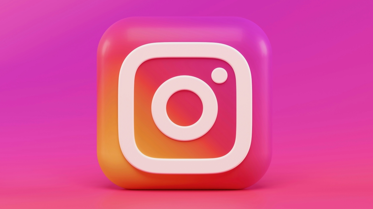 Instagram ปรับกฎเกณฑ์ใหม่ ต้องมีผู้ติดตาม 1,000 คน ถึงจะ Live ได้