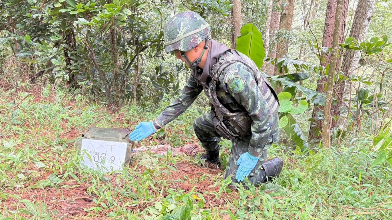 เป่าดับคาป่า 5 ศพ ขบวนการค้ายาเสพติด ยึดยาบ้ากว่า 1.3 ล้านเม็ด