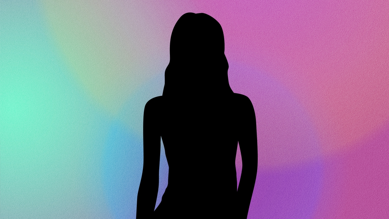 เพจดังเมาท์แรง ดาราสาวไม่มีคนรู้จัก แต่อ้างงานหดเพราะข่าวมือที่ 3 