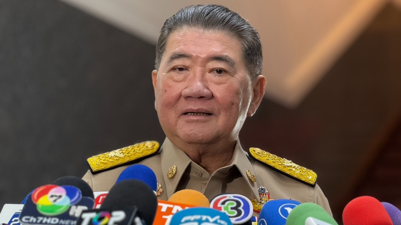 “ภูมิธรรม” ยืนยัน ใช้มาตรฐานเดียวกัน สอบทั้ง “เขากระโดง-อัลไพน์” 