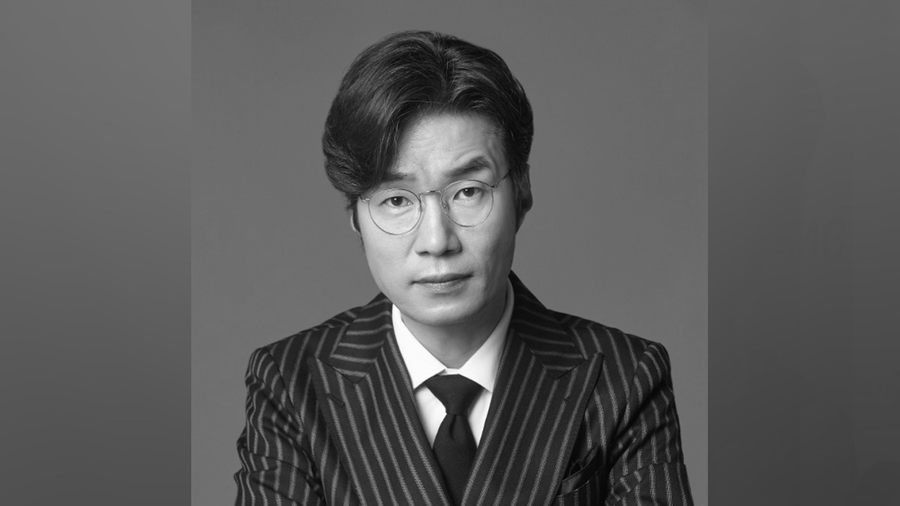 นักแสดงหนุ่มเกาหลี ซงยองกยู ถูกพบเสียชีวิตภายในรถยนต์ในวัย 55 ปี