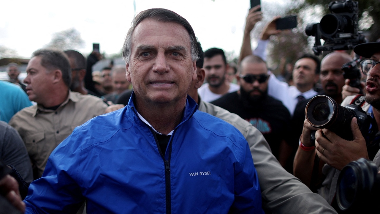 ศาลบราซิลสั่งกักบริเวณอดีต ปธน.โบลโซนาโร รอไต่สวนคดีรัฐประหาร