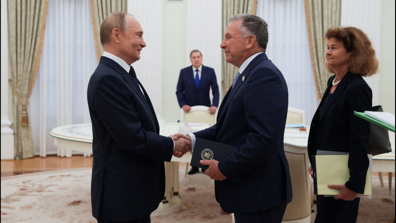 ทูตทรัมป์พบปูตินก่อนเส้นตายหยุดยิงรัสเซีย-ยูเครน