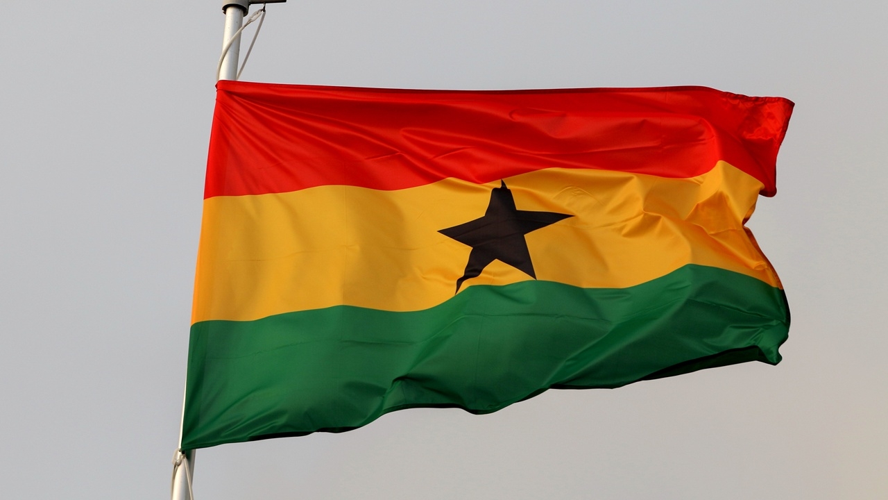 สลด เฮลิคอปเตอร์ตกในกานา คร่าชีวิต 8 ศพ รวม 2 รัฐมนตรีคนสำคัญ