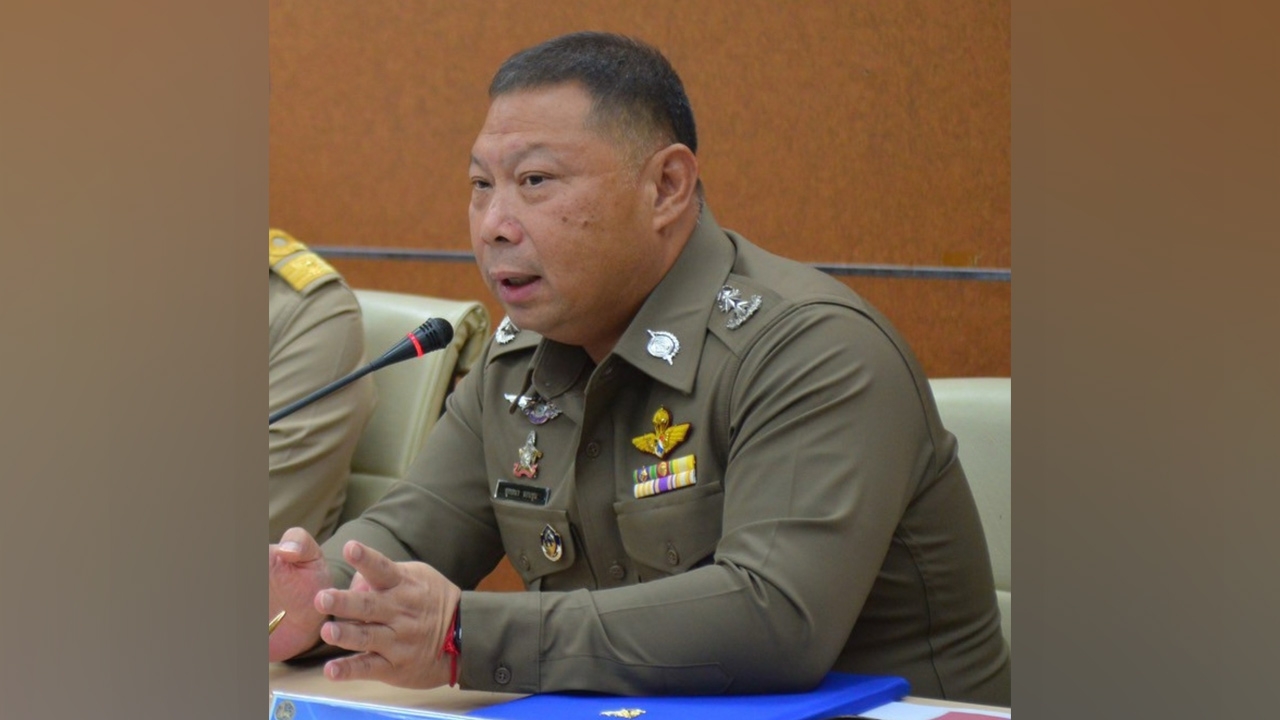 เด้ง ผบก.ปทุมธานี เซ่นจับผับดังรังสิต นักเที่ยวฉี่ม่วงเพียบ