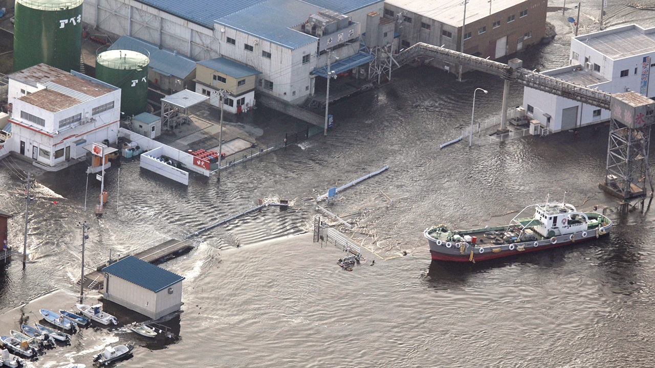 บทเรียนสึนามิคลื่นยักษ์ ญี่ปุ่นบนวงแหวนแห่งไฟ