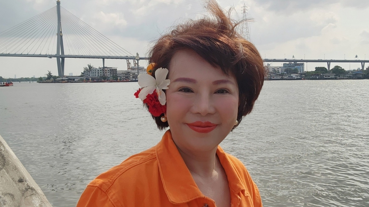 “อมรัตน์” บอกเห็นโพสต์ “ทักษิณ” อยากไปม็อบ “จตุพร” เลย ตอกย้ำความเห็นแก่ตัว