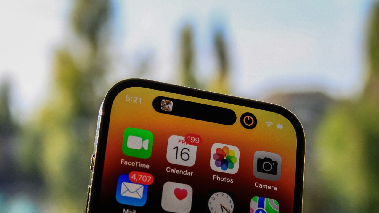 ทรู ดีแทค - เอไอเอส เสริมสัญญาณมือถือ ดูแลลูกค้าแนวชายแดนไทย-กัมพูชา