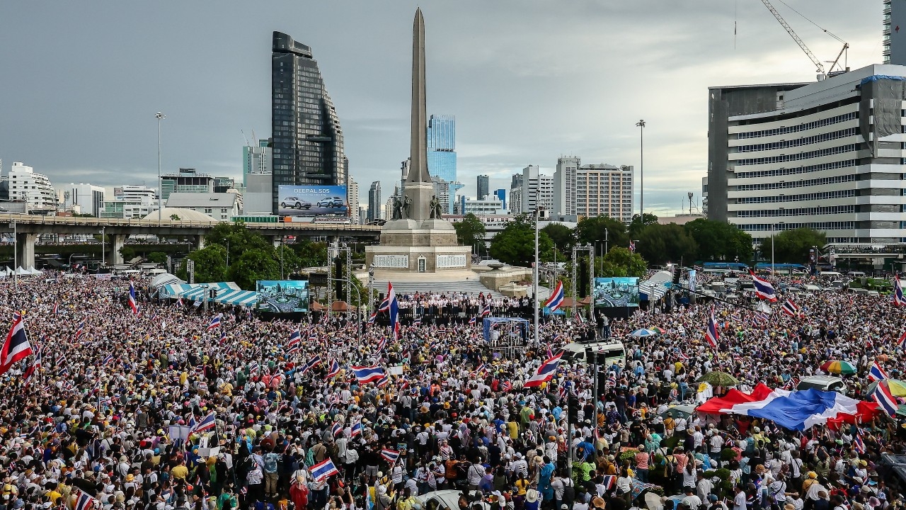 แกนนำ แจ้งเลื่อนชุมนุมม็อบคณะรวมพลังแผ่นดิน ไปเป็น 2 ส.ค.