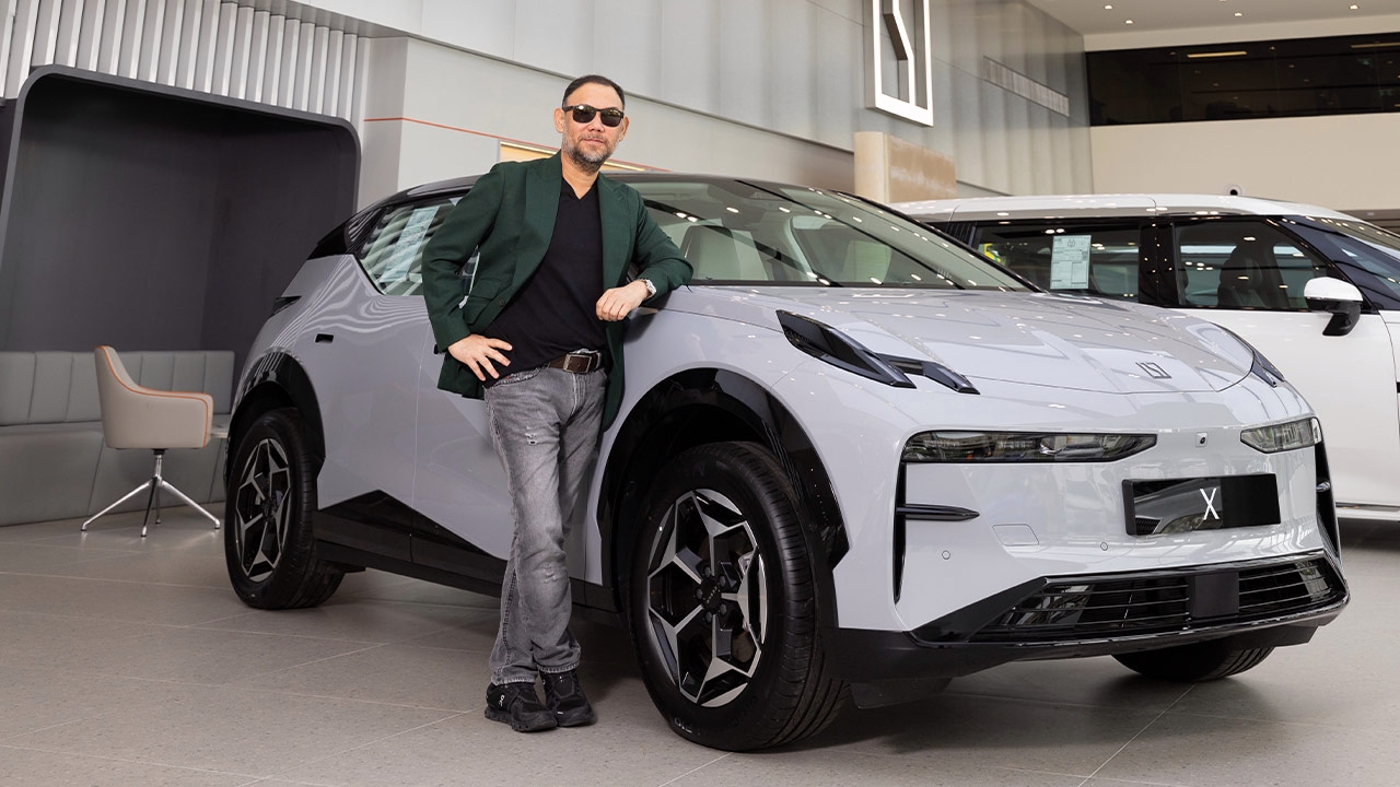 บดินทร์ บุญวิสุทธิ์ เปิดตัว ZEEKR Metro Flagship ตั้งเป้าขายรถอีวี 60 คันต่อเดือน